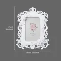 Europäischer Vintage-Fotorahmen aus weißem Harz mit Rosenschnitzereien, für 4x6 Zoll Fotos - Rosenschnitzerei-Stil / 4x6 (Innenrahmen) / Weiß
