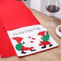 Festlicher rot-weißer Weihnachts-Tischläufer mit bestickten Weihnachtsmann-Motiven - 180*32cm / Rot