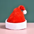 Rote Weihnachtsmütze mit weißem Plüschrand und Bombe, weiches festliches Kostümzubehör. - Standardstil / 16x13cm / Apfelhut Größe
