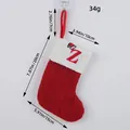 Calcetín de Navidad de punto rojo con letra Z bordada y dimensiones del producto - Letra Z