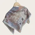 Klassieke katoenen vierkante damessjaal met elegante bloemmotieven in olieverfstijl - 70cm / Paarsgrijs