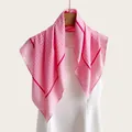 Elegante sciarpa quadrata in finta seta rosa a pois bianchi per capelli o collo - Fazzoletto / Rosa con Pois Bianchi (bo-7#)