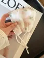 Masque solaire en maille respirante à imprimé floral avec boucles d'oreilles réglables - Taille unique / Bouquet de Pivoines