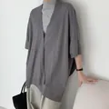 Elegante cardigan in maglia grigia ampia da donna con un design estivo minimalista - Top / 130x90cm / Grigio scuro