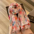 Elegant lightweight floral print scarf shawl with orange and pink tassels for autumn - 180cm / Pink Lady