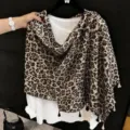 Elegant leopard print shawl with decorative tassels for autumn Maillard style fashion outfits - 180cm / Small Leopard Spot