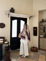 Vintage floral cotton linen shawl scarf with colorful tassels for summer sun protection - 180cm / Navy Pink Floral