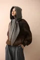 Elegante sciarpa con cappuccio passamontagna in maglia grigia calda per l'inverno - Grigio
