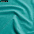 Dichtbij van zachte groenblauwe fluwelen stof met een gladde pluche textuur voor luxe kussens - Stijl ZB0822-26