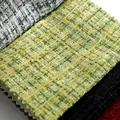Gedetailleerde macro-opname van zachte chenille geruite stoftextur voor kleding en sierkussens - Ruit Stijl (216-18)
