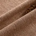 Close-up van dikke bruine chenille meubelstof met diepe geweven textuur details - Licht Koffiebruin