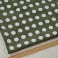 Tessuto in ciniglia verde a pois bianchi per rivestimenti casa. - Verde