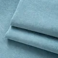 Detalle de textura de tela de chenilla gruesa azul claro para sofás modernos - Azul Aqua (8329-11)