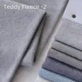 Tessuto peluche spesso hug fleece premium grigio morbido per bambole e cuscini a mano - Grigio chiaro