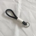 Correa trenzada negra con deslizador blanco y hebilla de anillo de resorte plata - Estilo Negro y Blanco (5)