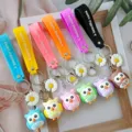 Collection de porte-clés hiboux en dessin animé avec marguerites et bracelets silicone - Couleurs Mélangées Aléatoires
