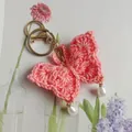 Porte-clés papillon rose fait main au crochet avec perles pour décoration de sac - Rose