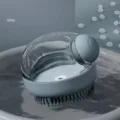 Cepillo de masaje para baño de mascotas para gatos y perros con cerdas de silicona en gris - Cepillo de Baño Recargable (Gris Piedra de Luna)