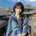 Bohemian etnische stijl gebreide sjaal poncho met levendige kleurrijke zigzagpatronen - Tops / 140cm x 100cm / Teal
