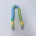 Handgeflochtenes blau gelb grünes Paracord Armband mit Metallringverschlüssen für Taschen - Gelb + Blau + Grün