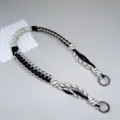 Handgeweven driekleurige paracord tasriem met zilveren metalen ringen voor schoudertassen - veer Ring sluiting / Zwart Wit Grijs