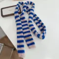 Bufanda larga hecha a mano de punto a rayas azules y beige estilo Y2K unisex al - Rayas Rosas y Azules