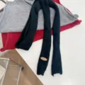 Bufanda fina negra tejida a mano estilo Y2K, ideal para combinar capas en invierno - Negro