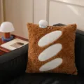 Cojín decorativo de peluche con forma de baguette para sofá en color marrón y blanco - Estilo Baguette Cuadrado / 45x45cm / Marrón