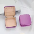 Lila tragbare Nähbox mit Reißverschluss und weichem Innenfutter für Zuhause und Reisen - Lila