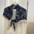 Detailed view of a 90cm cotton-linen square scarf with a dark blue paisley pattern - Navy Blue Paisley / 90*90cm