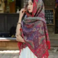 Detailed view of a thick ethnic shawl featuring vintage paisley and floral embroidery patterns - 65*200cm / Vintage Paisley-9