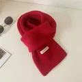 Sciarpa scaldacollo in maglia rossa da donna, stile minimalista con etichetta - 151 cm / Rosso Coreano