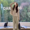 Completo donna con mantella protettiva UV beige e pantaloni larghi abbinati - Taglia unica / Top / Cachi