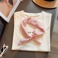 Elegante pañuelo de cuello con flores rosas para mujer, accesorio de moda estilo francés - Flor Rosa