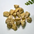 Natürliche gelbe Kristall-Rohsteine für Aromatherapie und Landschaftsdekorationen - Gelber Aventurin / 100 g