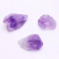 Natürliche unregelmäßige lila Amethyst-Rohsteine für DIY-Schmuck und Bastelarbeiten - Amethystdrüse