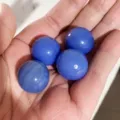 Set di quattro sfere di cristallo blu naturale per creazione gioielli e decorazioni - Stile Agata Blu