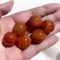Sfere di cristallo di agata rossa naturale lucida per creazione di gioielli fai da te - Stile Agata Rossa