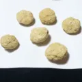 Sélection de géodes d'agate du Maroc naturelles et cristaux blancs bruts pour la décoration - Environ 2-3 cm par pièce