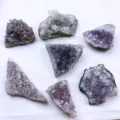 Diversi pezzi di grappoli di ametista naturale dell'Uruguay e campioni di geodi - Cluster di Ametista Circa 5-10g/Pezzo