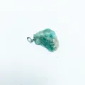 Natürlicher roher blaugrüner Kristallsteinanhänger mit Silberöse für DIY-Schmuck - Amazonit