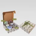Set de regalo de 4 velas aromáticas con fragancias de menta, ylang-ylang, océano y manzana - Estilo J Caja de Regalo / Juego de 4