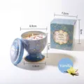 Candela profumata vaniglia in calice blu paisley con scatola regalo e fiori secchi - 1 Pezzo / Crema alla Vaniglia