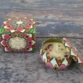 Handmade soy wax scented candle with dried flowers in decorative mandala tin box - 1 Piece / Vanilla Cream (Strong Scent)