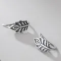 Ganci per orecchini a foglia opaca in argento S925 vintage per creazione gioielli DIY - Stile Foglia Texturizzata (E0072-C) / 1 Paio/Confezione / Argento