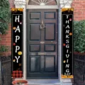 Festliche Erntedankfest-Banner für die Veranda mit Happy Thanksgiving Day Aufdruck - Schwarzer Boden Rot-Schwarz Karierter Kürbis (SDL-006)