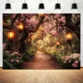 Sfondo foresta incantata con fiori rosa e lanterne per fotografia di compleanno - Paese delle Fiabe (DABJB017) / 95x75cm