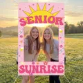 Pink Senior Sunrise graduation photo booth frame banner with cute sun and flower elements - Banner Backdrop / 180x100cm / Pink (YX-002)
