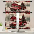 Set di tende da cucina natalizie con un vecchio camion rosso e una stalla innevata - Mantovana 138x45cm / Tema Natalizio Pick-up Rosso Vintage (CL-012)