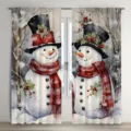 Weihnachts-Schneemann bedruckte Vorhänge mit festlichem roten karierten Schal Winterwald. - Musterstil CL-012
